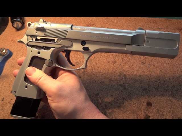 Beretta 92fs with C&S Low Mass Trigger Set, SGS Comp, KKM Barrel and Nitre Blue Controls