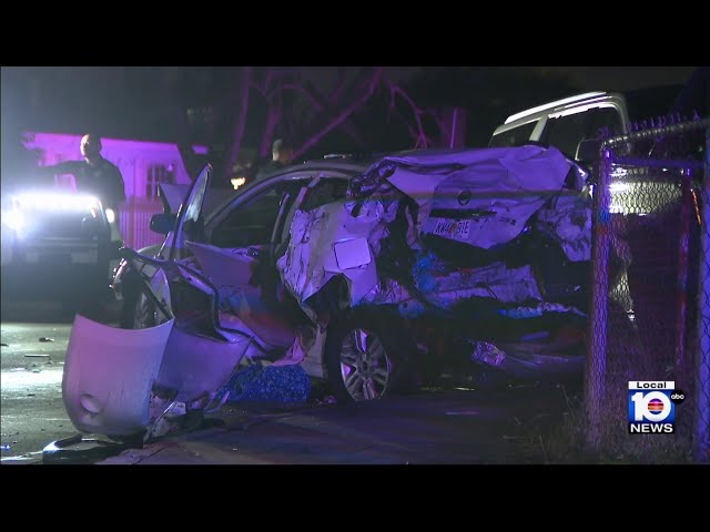 Police: Speed, alcohol factors in crash killing 5