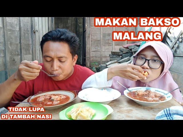 MAKAN BAKSO MALANG 7000an ABANG ABANG PINGGIR JALAN // HARGA DESA RASA KOTA-STREET FOOD