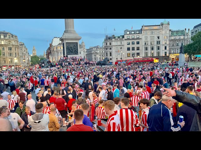 Sunderland Promoted to Championship | Sunderland Football Fans Celebration at Trafalgar Square 2022