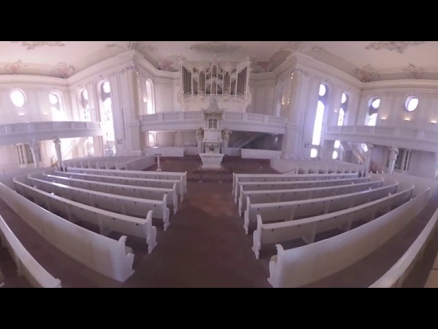 Einblick in die Ludwigskirche, eines der schönsten Barockbauten in Saarbrücken. in VR 360