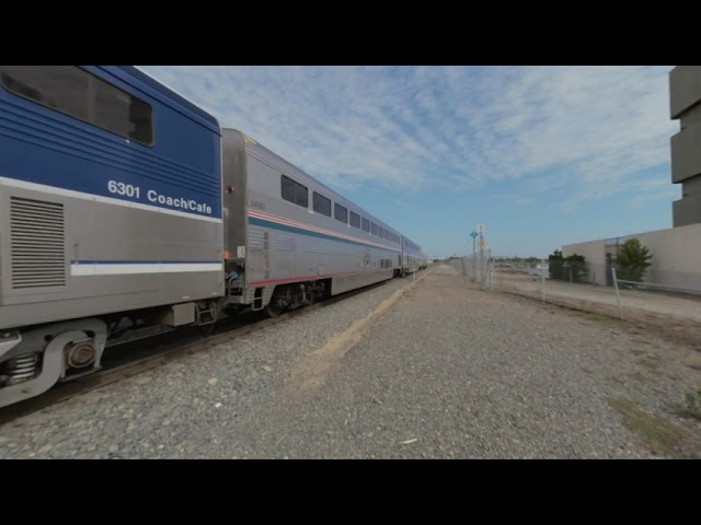 VR180 - Amtrak Pacific Surfliner Train #580 Southbound in Irvine CA - August 23th 2020 (2/2)