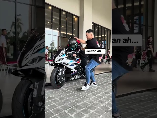 #sunmori #sency #videolucu #komedi #justforfun #bmws1000rr #panigalev2 #bikers #dnc #riding