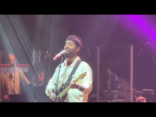 Arijit Singh Live Concert| Phir Le Aya Dil | Saathiya | Tere Bin nai lagta Dil | Medley |  UK 2022 |