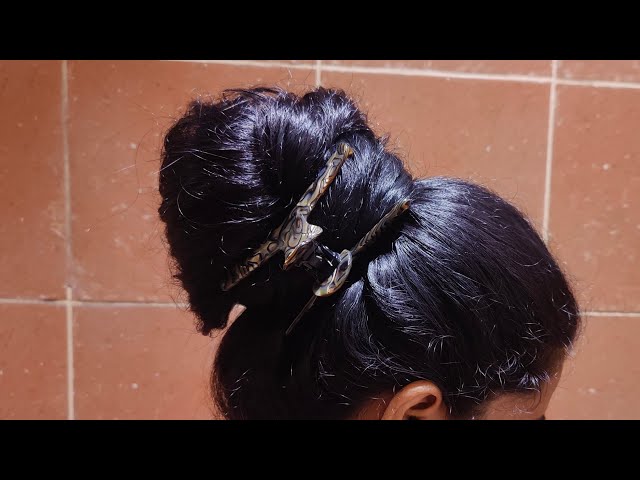 Beautiful easy bun hairstyle...