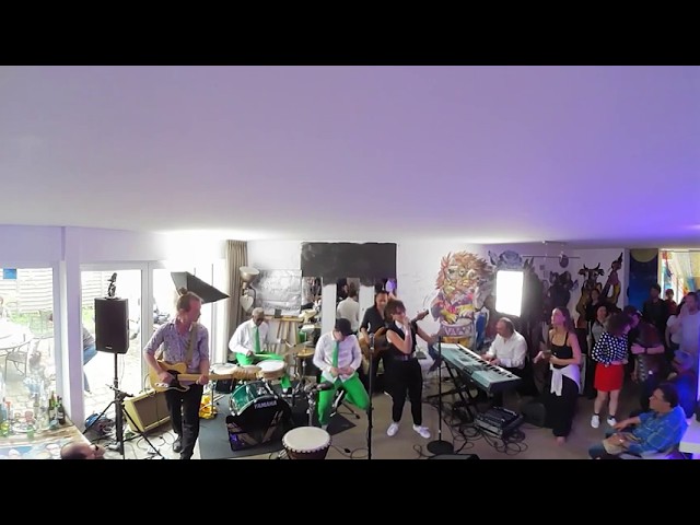 LoVart Features - The Jamal Thomas Band - 360° living room concert