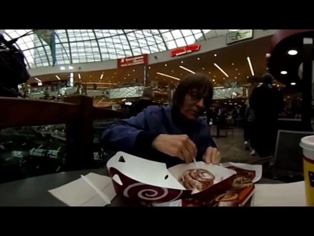 TRAVELLING🇨🇦360°: SHOPPING AT WEST EDMONTON MALL/Đi chơi ở khu thương mại lớn nhất thế giới.