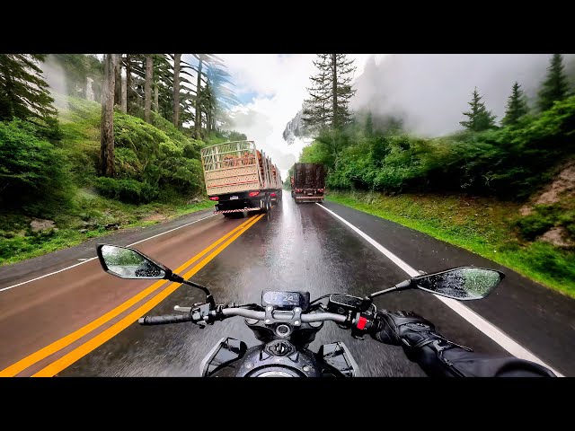 1000 KM DE MOTO NA CHUVA DE GRAMADO ATÉ SP 4K