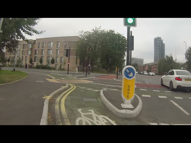 Manchester cycling Lanes... Are they safe?