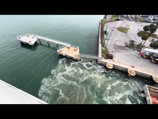 Dock workers at port canaveral Florida