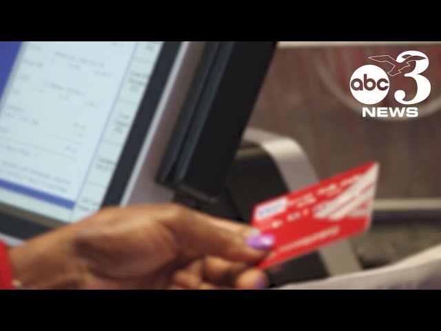 Experts advise not using debit cards this holiday season to avoid scammers