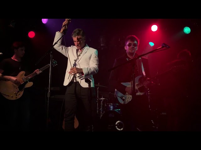 Curtis Ulin and John Ulin rock Yardbirds tunes at Sunset Jam at the Viper Room August 19, 2019