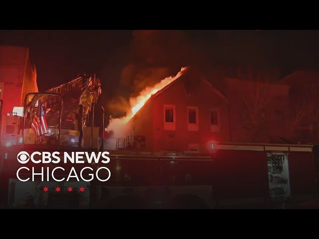 Frozen hydrants cause issues as fire forces residents into the cold | CBS News Chicago