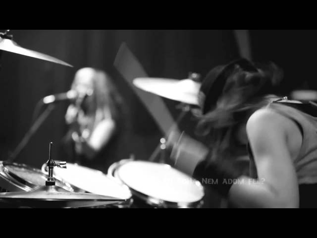 CHERRI BOMB "The Pretender" (Magyar Felirattal)