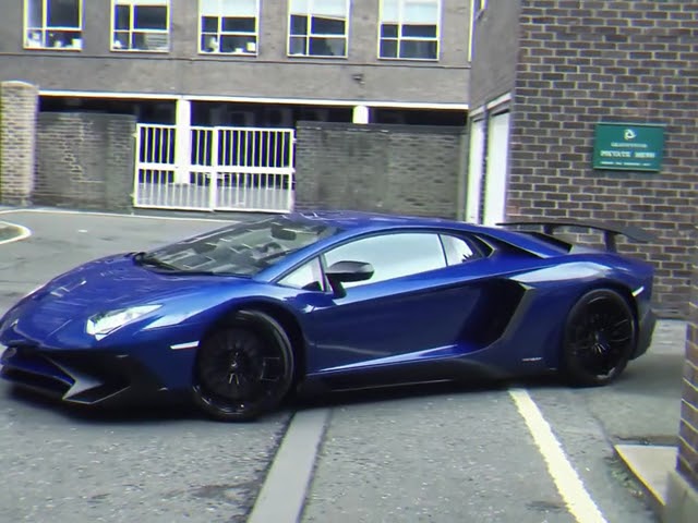 Lamborghini Aventador 😵