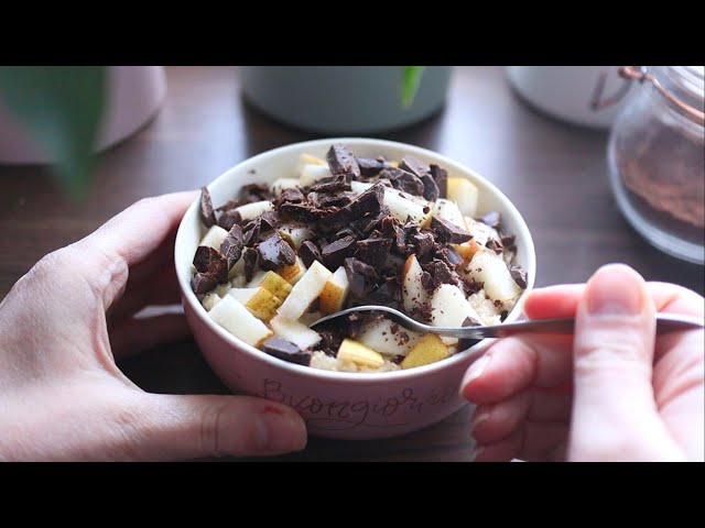 La Colazione che Ti Conquisterà! ( Senza Glutine, Latticini, Uova ) Pere, cioccolato fiocchi d'avena