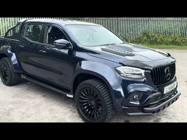 LOOK AT THIS!! MERCEDES X CLASS