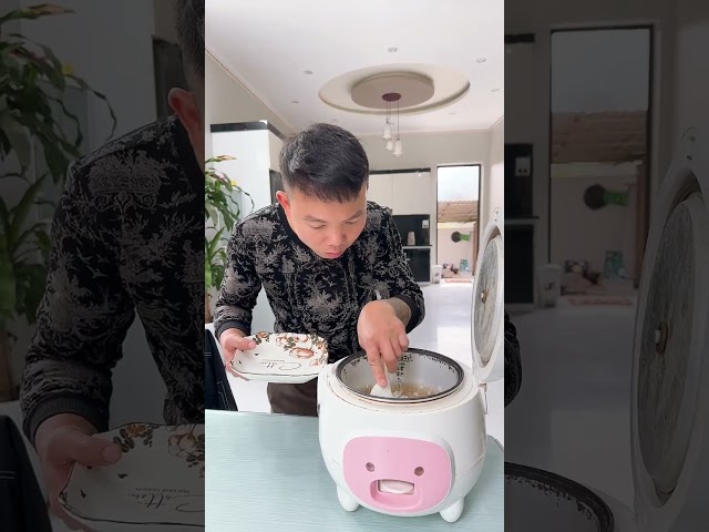 Kid pranks dad 😃🤣 By Thoc TV