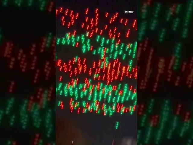 Drones fall into crowd during holiday light show in Florida