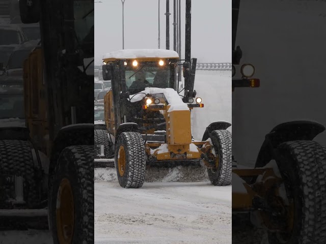 Bike Lanes Cleared Before Roads & Sidewalks? #cycling #winter #wintercycling