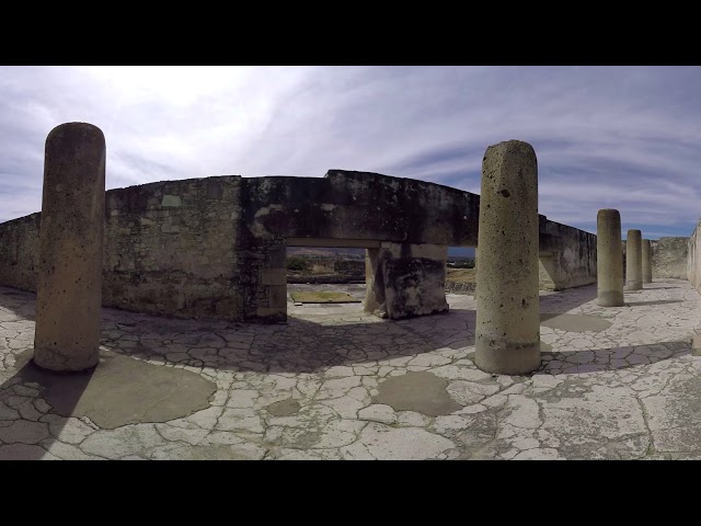 Cuevas Prehistóricas de Yagul y Mitla en los Valles centrales de Oaxaca 360º