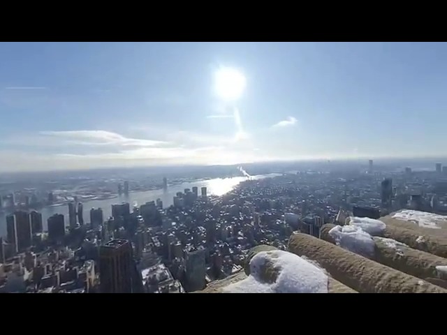 New York on 2019 12 02 at 0951 in VR180