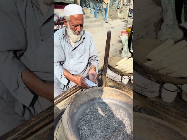 75 Year Old Man Selling Corn #food #streetfood #streetfoodideas #tasty