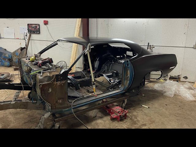 1970 AAR cuda restoration part 2 it looks like a car again