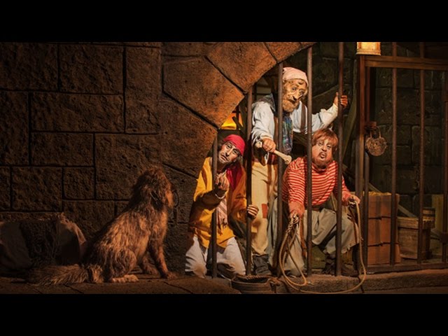 Pirates of the Caribbean at Magic Kingdom 2015