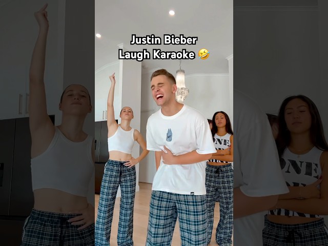 Justin Bieber Laugh Karaoke 🤣 - WHO WON? 🏆😆 - #funny #couple #challenge #trend #joke #shorts