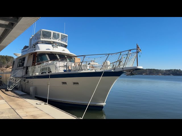 How to TRASH a yacht by rebuilding an engine in the living room