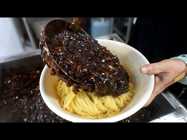 korean black noodle - jjajangmyeon / 4000원짜리 짜장면 / korean street food