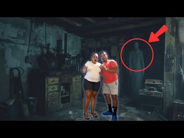 I FOUND A SECRET ROOM IN MY BASEMENT (PARANORMAL ACTIVITY)