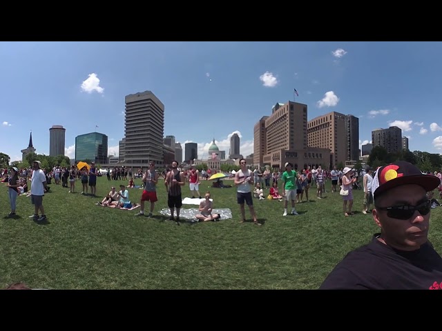 St Louis Arch Air Show pt2 (360 view)