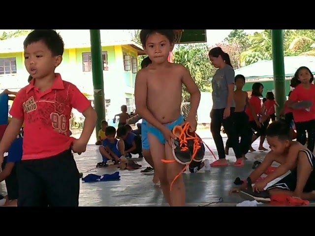 "Pahabaan ng Linya" Larong Pinoy / Filipino Game in the Philippines