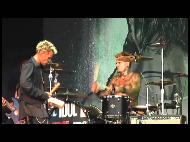 Billy Idol - L A woman(Potsdam 2010)