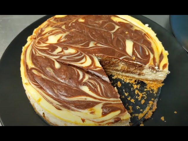 Beautiful EASY Chocolate Swirl CHEESE CAKE