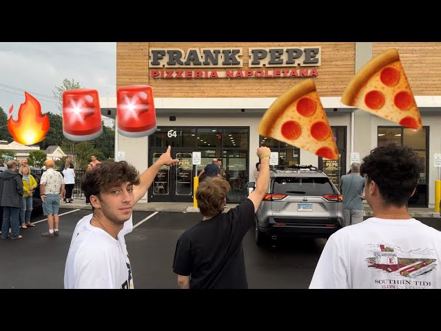 FRANK PEPE’S PIZZA REVIEW 🍕| Stamford, CT: FIRE ALARM GOES OFF🚨🚨