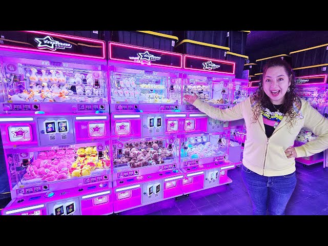 NEW Mirai Arcade in Orlando!- Winning from the mini Claw Machines!!