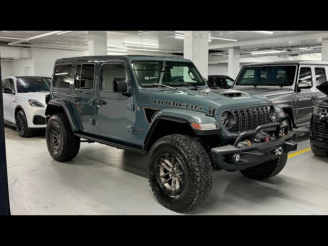 NEW 2025 Jeep Wrangler Rubicon 392 HEMI V8 - Walkaround + Revs in 4k