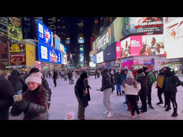 New York City: Manhattan Times Square Freezer 😂😂