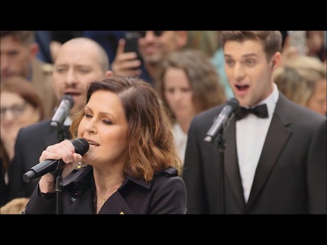 Alison Moyet - Only You - Live at The Burberry Show 2016