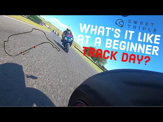 What's it like at a beginner Track Day? - Mallory Park - Street Triple 675 R