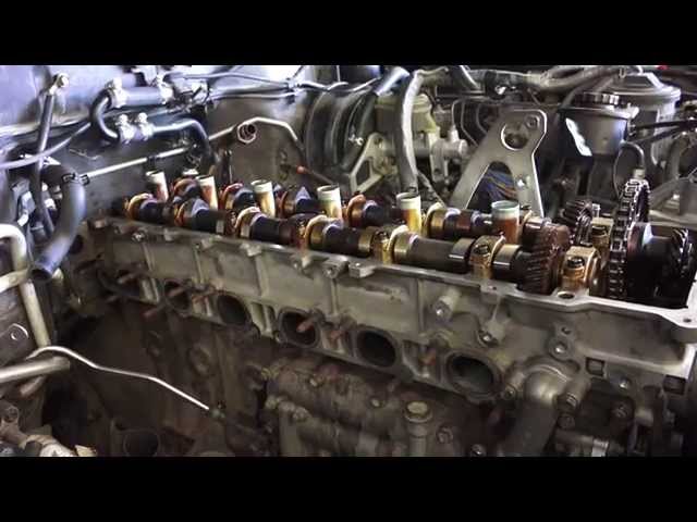 Toyota Land Cruiser FJ80: Head Gasket Repair P24