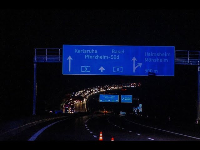 4k Evening Drive on the Autobahn A59 to Dusseldorf, Germany