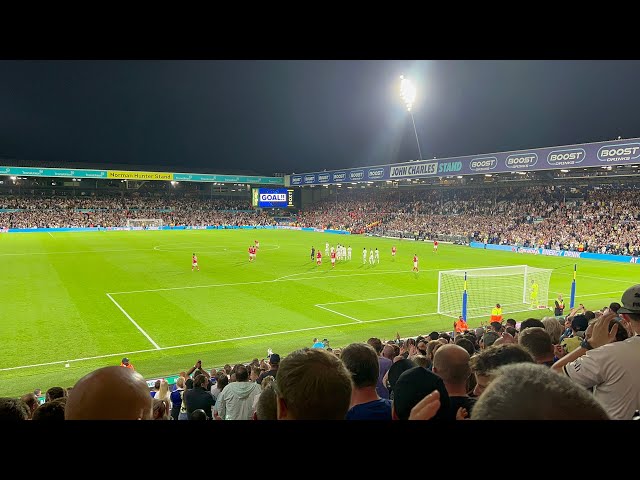 LEEDS UNITED VS BARNSLEY VLOG! | LEEDS THRASH THE TYKES - PENALTIES AND A FIGHT!