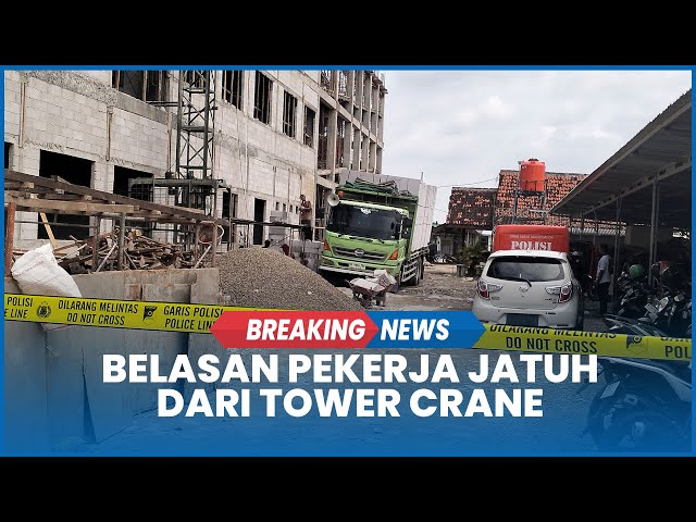 BREAKING NEWS Belasan Pekerja Gedung RS PKU Blora Jatuh dari Tower Crane 3 Meninggal