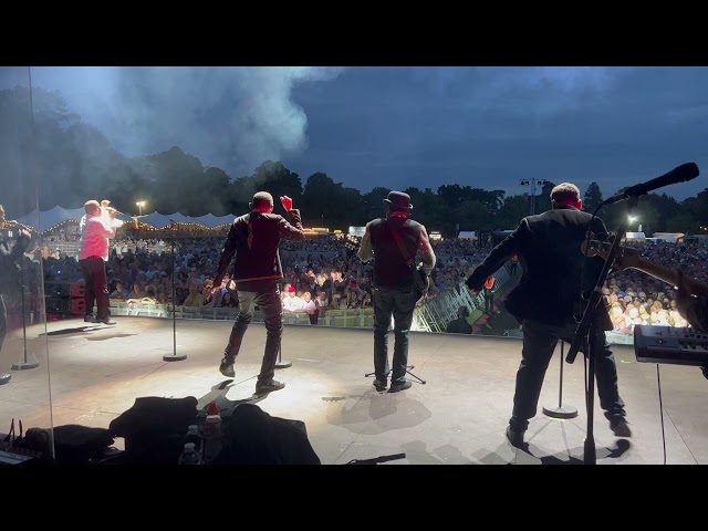 The Jacksons Perform "Love One Another" 2/2 at Bedford Park, England (23 June 2023)