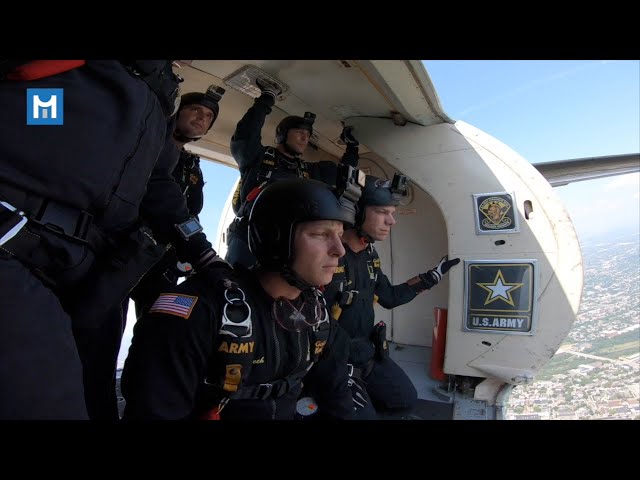 Golden Knights @ MKE Airshow 2019