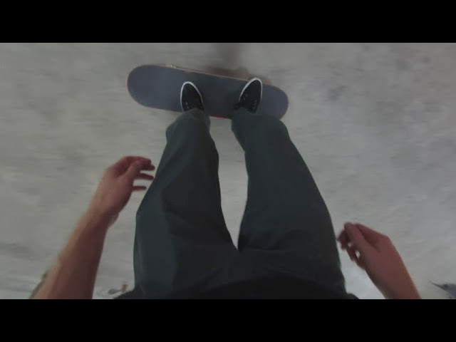 Yi Horizon - VR180 Skateboarding POV at the Berrics